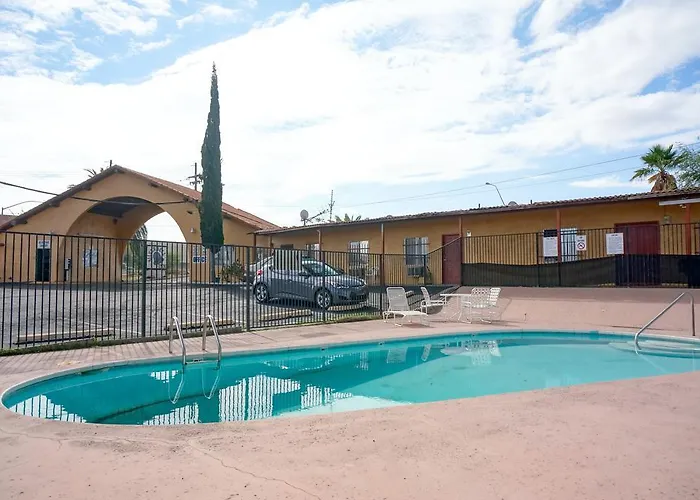 Silverbell Motel 2*