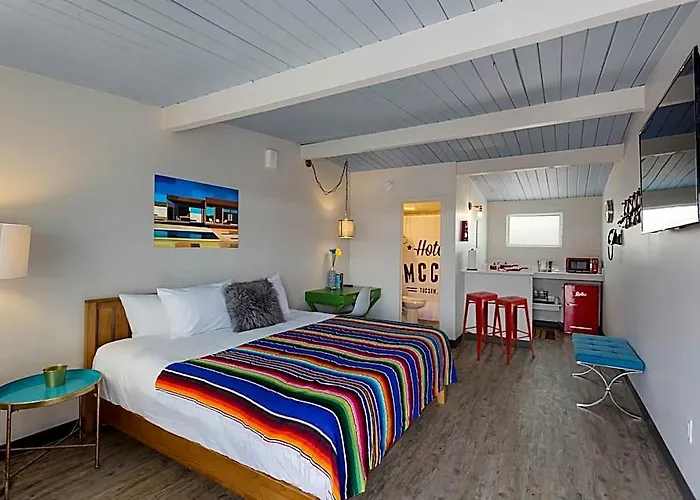Silverbell Motel 2*